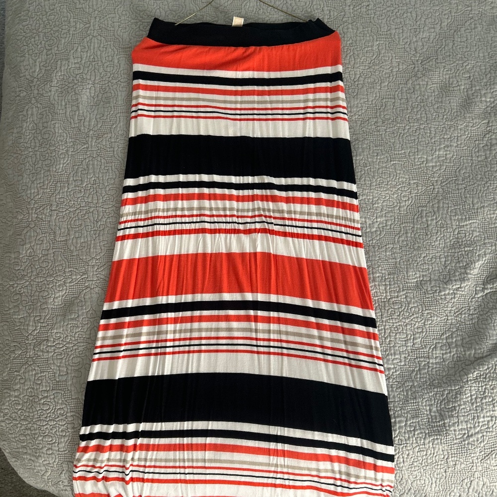 Striped skirt